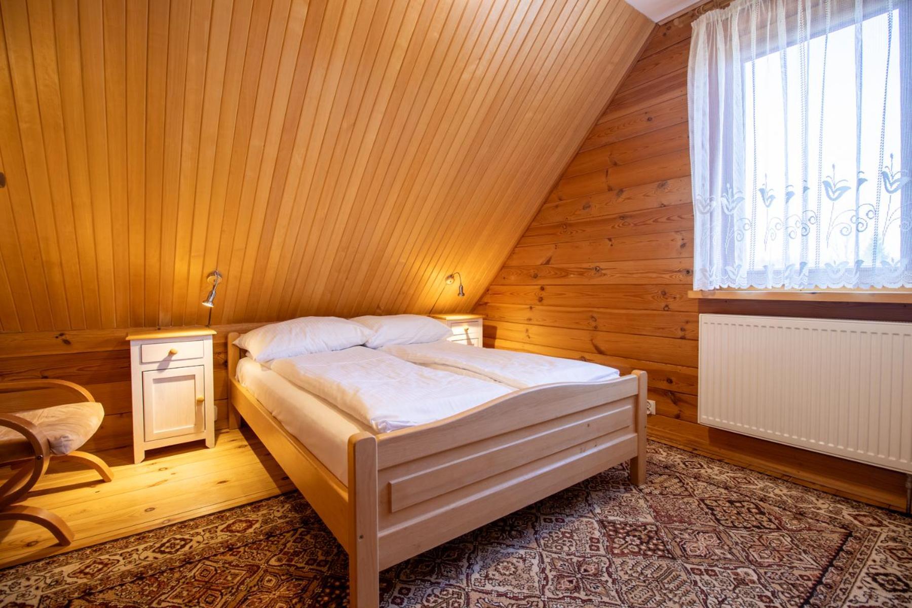 Wisniowy Sad Guest House Bialowieza Exterior photo
