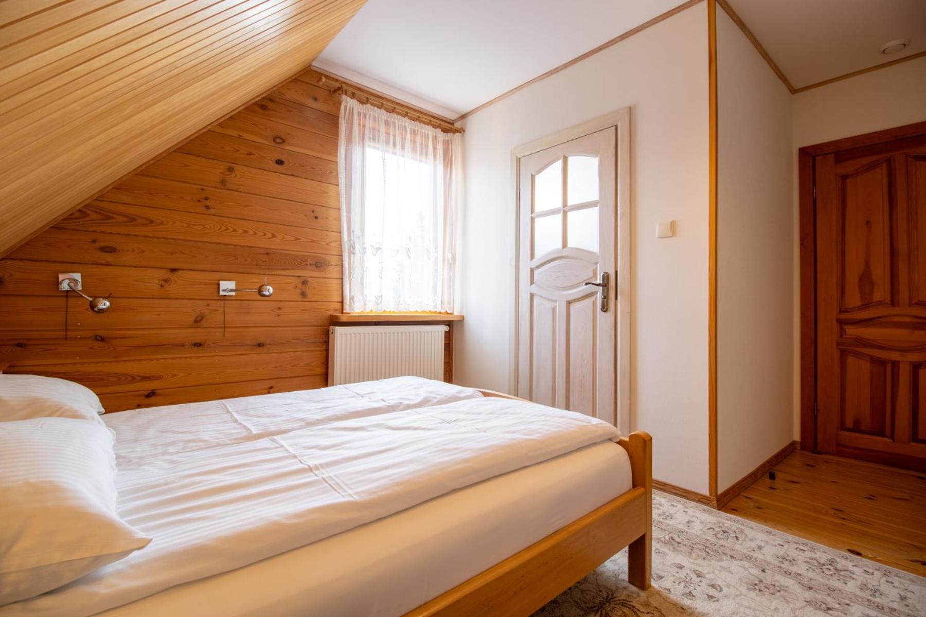 Wisniowy Sad Guest House Bialowieza Exterior photo